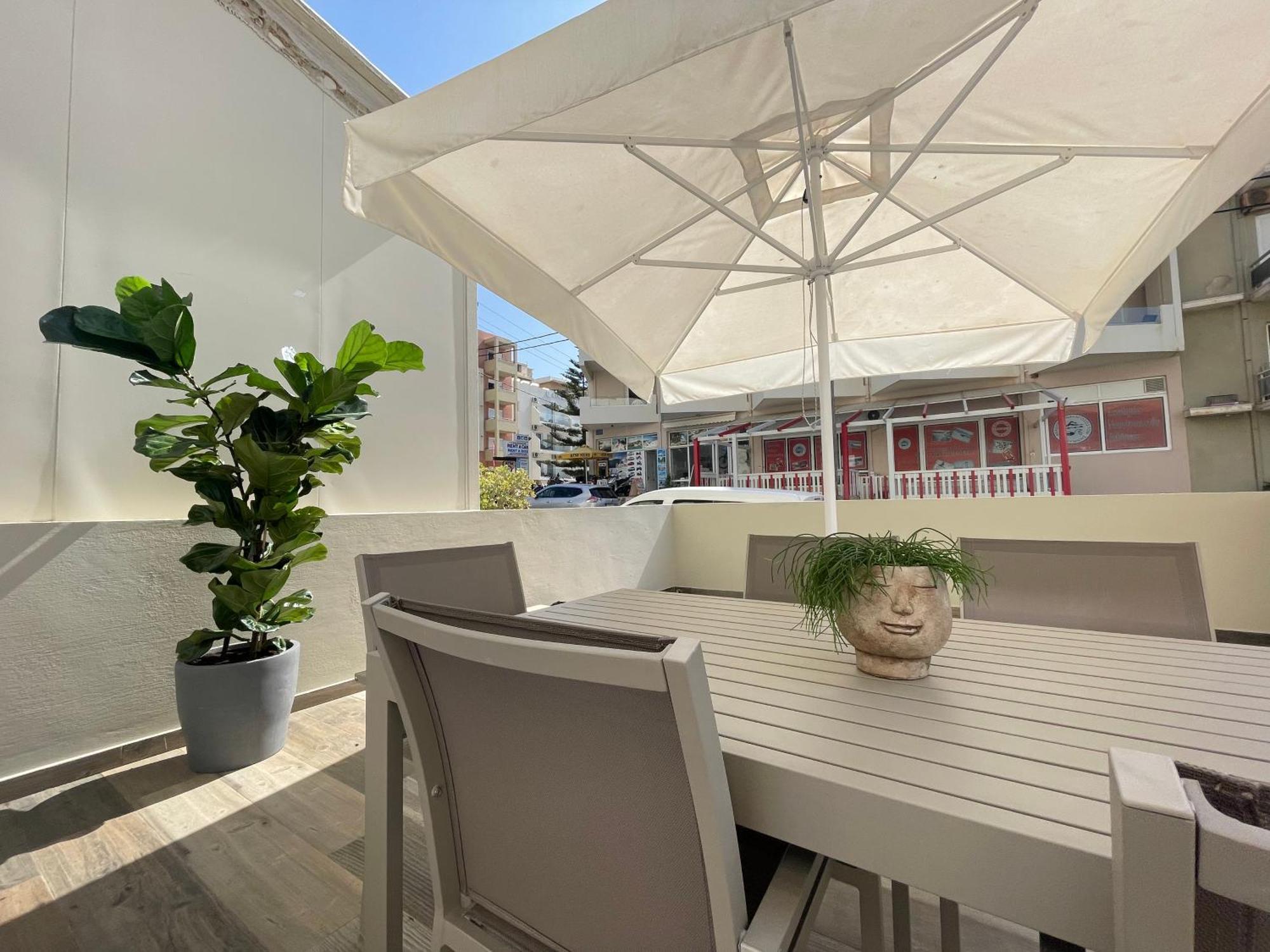 Aelia Luxury Beach House Resmo Dış mekan fotoğraf