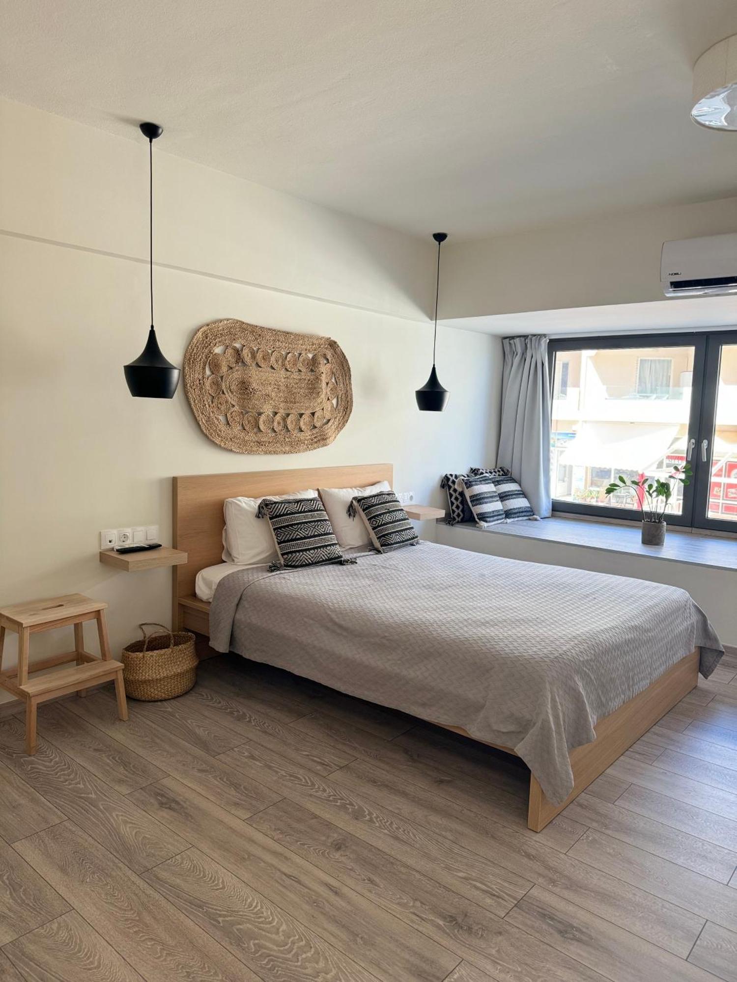 Aelia Luxury Beach House Resmo Dış mekan fotoğraf